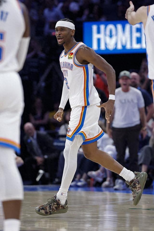 必威体育官方入口-SGA你太狠,都说你靠哨子,今天42+4+8,达成NBA历史独一无二纪录|雷霆|太阳|亚历山大|谢伊·吉尔杰斯-亚历山大|谢伊·吉尔吉斯-亚历山大_新浪体育_新浪新闻